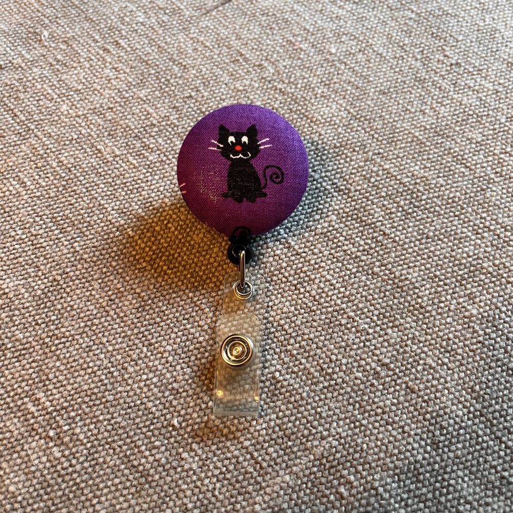 Badge reel